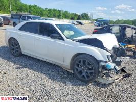 Chrysler 300C 2022 3