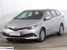 Toyota Auris 2018 1.6 130 KM