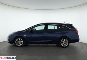 Opel Astra 2021 1.2 143 KM