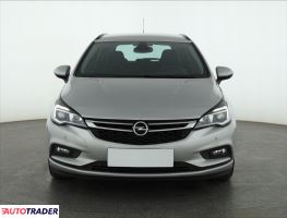 Opel Astra 2017 1.4 123 KM