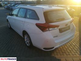 Toyota Auris 2017 1.8 135 KM Toyota Auris 2017 1.8 135 KM