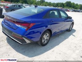 Hyundai Elantra 2025 2