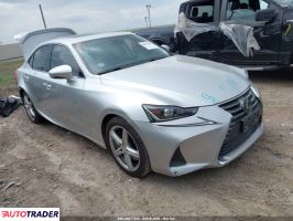 Lexus IS 2020 2