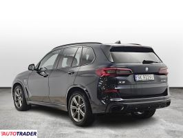 BMW X5 2021 3.0 286 KM