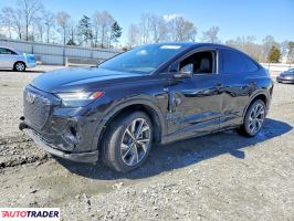 Audi Q4 - zobacz ofertę
