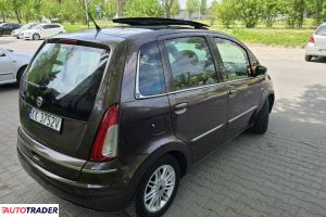 Lancia Musa 2008 1.4 95 KM