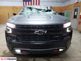 Chevrolet Silverado 2020 5