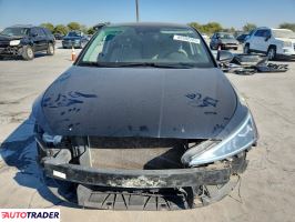 Hyundai Elantra 2019 2