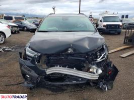 Chrysler Pacifica 2022 3