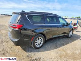 Chrysler Pacifica 2022 3