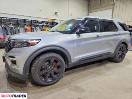 Ford Explorer 2021 3