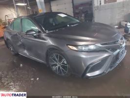 Toyota Camry - zobacz ofertę