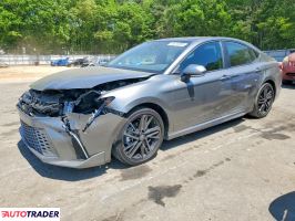 Toyota Camry 2025 2