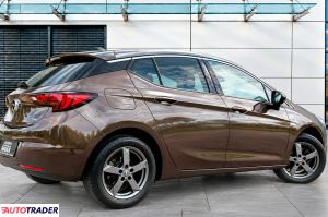 Opel Astra 2016 1.4 125 KM