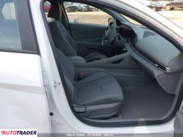 Hyundai Elantra 2024 2 Hyundai Elantra 2024 2