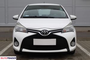 Toyota Yaris 2015 1.4 88 KM