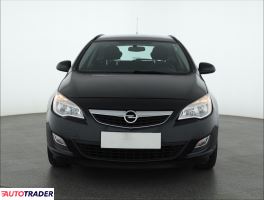 Opel Astra 2012 1.4 99 KM