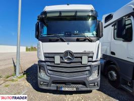 Mercedes Actros