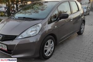 Honda Jazz 2011 1.2 90 KM