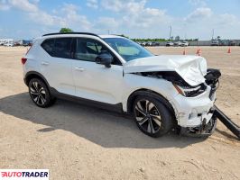 Volvo XC40 2023 2