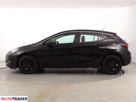 Opel Astra 2018 1.4 147 KM