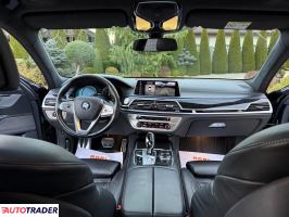 BMW 740 2019 2.0 258 KM