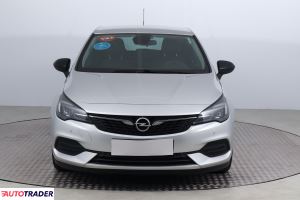 Opel Astra 2021 1.5 120 KM