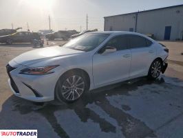 Lexus ES 2019 3