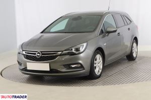 Opel Astra 2017 1.6 108 KM