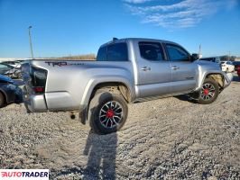 Toyota Tacoma 2022 3