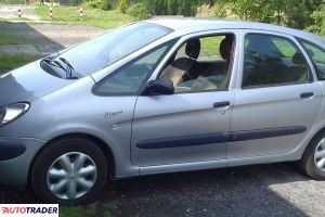 Citroen Xsara Picasso 2000 1.7 115 KM Citroen Xsara Picasso 2000 1.7 115 KM