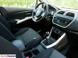 Suzuki SX4 S-Cross 2015 1.6 120 KM Suzuki SX4 S-Cross 2015 1.6 120 KM