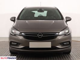 Opel Astra 2016 1.4 123 KM