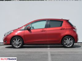 Toyota Yaris 2012 1.3 97 KM