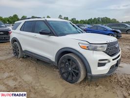 Ford Explorer 2022 2