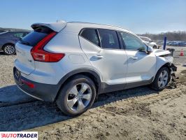 Volvo XC40 2022 2