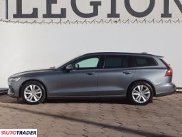 Volvo V60 2019 2.0 147 KM