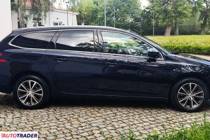 Peugeot 308 2016 1.6 120 KM Peugeot 308 2016 1.6 120 KM
