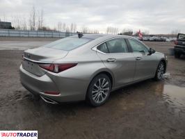 Lexus ES 2019 3