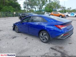 Hyundai Elantra 2025 2