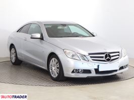 Mercedes E-klasa 2010 1.8 201 KM Mercedes E-klasa 2010 1.8 201 KM