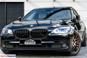 BMW 740 2010 3.0 306 KM