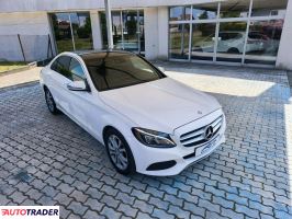 Mercedes C-klasa 2017 2.0 245 KM