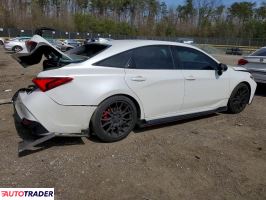 Toyota Avalon 2020 3