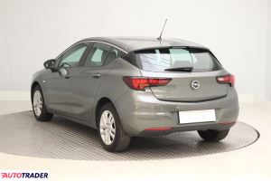 Opel Astra 2019 1.4 147 KM