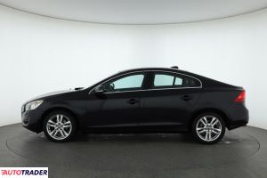 Volvo S60 2013 2.0 134 KM