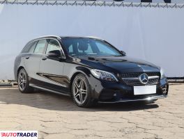 Mercedes C-klasa 2019 2.0 241 KM