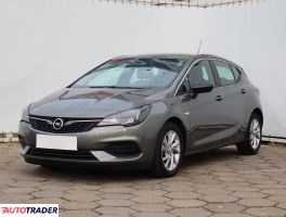 Opel Astra 2021 1.2 143 KM