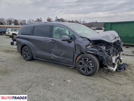 Toyota Sienna 2025 2