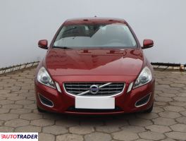 Volvo S60 2013 2.4 211 KM